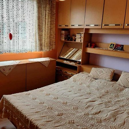 Apartment Milevi Teteven Ngoại thất bức ảnh